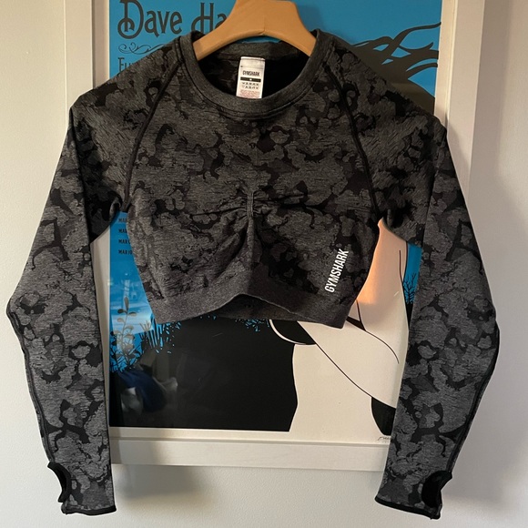 Gymshark Tops - Gymshark Adapt Camo Seamless Long Sleeve Crop Top - Black